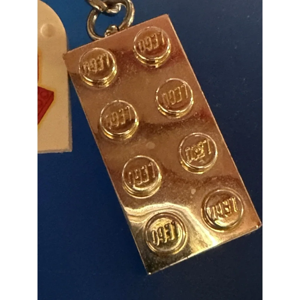 NEW Lego 50 years Anniversary Gold Brick Keychain - ‎ 2008 (852445)